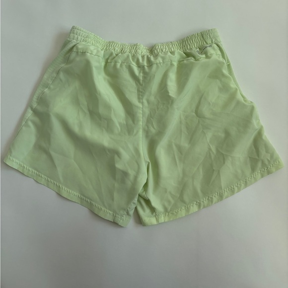 Yellow Adidas 5” On The Run Men’s Short large neon - Picture 3 of 3